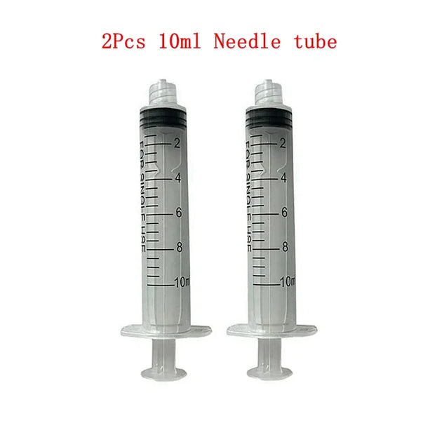 Silicone Syringe Adapter Head Replacement Accessory - Two 10ml feeding syringes for newborn pets, featuring measurement markings and clear design for safe feeding.